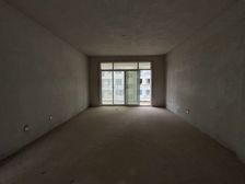 新华苑性价比高,总价低