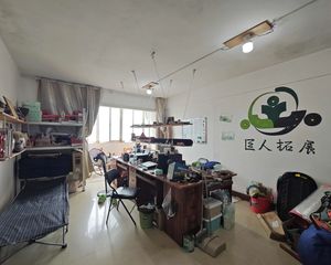 21时代商厦 1房1厅95万