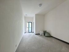 清水房 没住过 双地铁站 紫御江山誉公馆