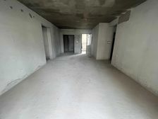 建工城 4房2厅68万