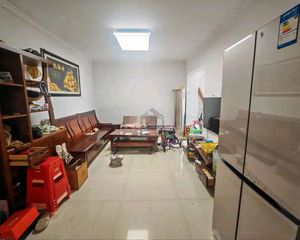天筑塞纳 3房2厅66万