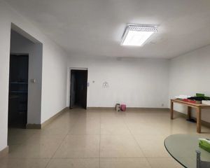 海丽大厦户型方正交通便利