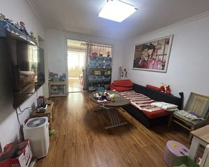 石园东区新上大一居室出售,价格好谈