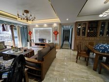 中海国际社区华府5房2厅精装135万