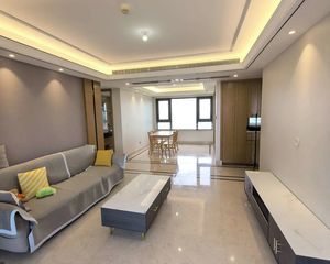 绿城杨柳郡4室2厅2卫南朝向258.0万元/套出售