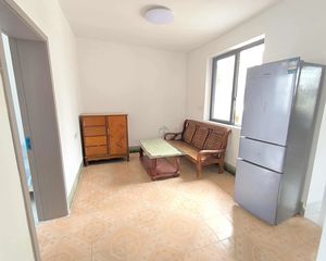 华建里小区 2房1厅32万