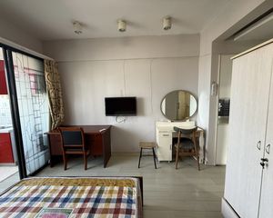 西堤阳光1室1卫南朝向47.0万元/套出售