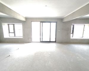碧桂园碧玥府3室2厅2卫南朝向178.0万元/套出售