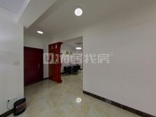 人和春天G区精装四房 电梯中层 南北对流 阳台朝南 看房方便
