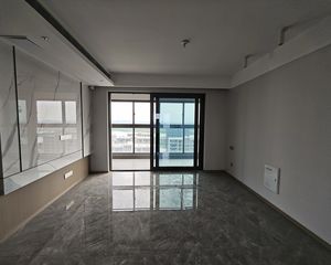 江望晴雨里4室2厅2卫南北朝向450.0万元/套出售