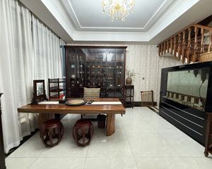 温莎堡3室3厅3卫南朝向820.0万元/套出售