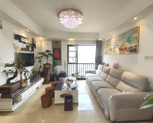 新迎二环边水电金檀 电梯住宅端户3室2卫带精装 82万急卖