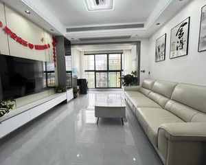 麒麟伴江悦 3房2厅101万