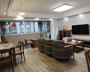 日湖家园2室2厅1卫南朝向175.0万元/套出售