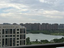 公元世家三期 黄金楼层视野好看湖景 户型方正南北通 全新毛坯