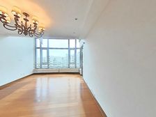 香梅花园,全南户型,客厅6米挑高,小区花园位置,带产权车位