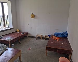 中国铁建青秀澜湾4室2厅2卫南朝向360.0万元/套出售