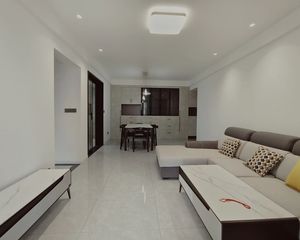 急售丶轻轨6号线丶拎包入住丶近轨道商业