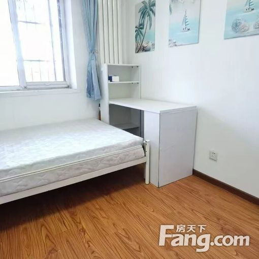 双榆树西里正规三居次卧东向全齐精装修全女生单间随时看位置好