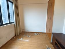 金邑华庭3室2厅1卫南朝向85.0万元/套出售