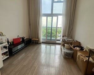 万科滨悦中心1室1厅1卫南朝向47.0万元/套出售