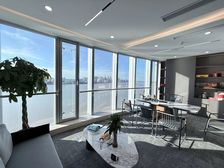 滨江星光大道江景办公室165方出租,适合商务接待会客,工作室