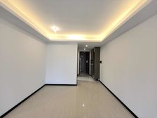 龙光玖珑臺 3房2厅78万