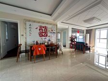 新上 南北通大三房 小区中间位置 近朱家角古镇(有钥匙)