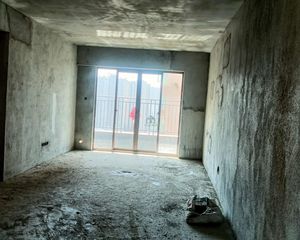 虎丘地铁口江宇世纪城公馆电梯朝南三房出售