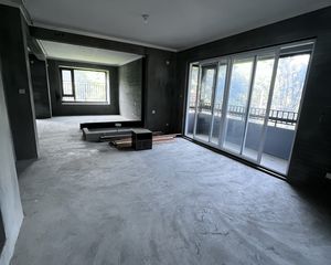 保亿和宁府3室2厅2卫南朝向200.0万元/套出售