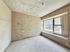 融创臻园 三室 小区环境优美 低楼层 出行方便