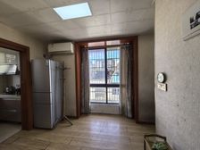 关爱小区南区1室1厅1卫南朝向55.0万元/套出售