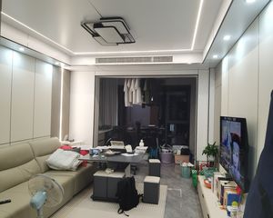 项隘馨园3室2厅2卫南朝向134.8万元/套出售