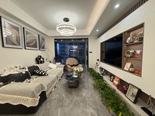 和颂望悦府3室2厅2卫南朝向260.0万元/套出售