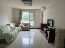 军校附近 前卫路 三分 稀缺二层 瓷砖房 价可谈 急