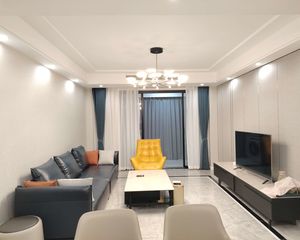 明湖花苑四期3室2厅2卫南朝向355.0万元/套出售