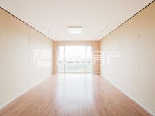 南北通透朝庭公寓3室2厅精装修