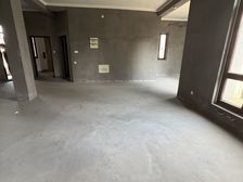 华公馆B区4室2厅2卫南朝向500.0万元/套出售
