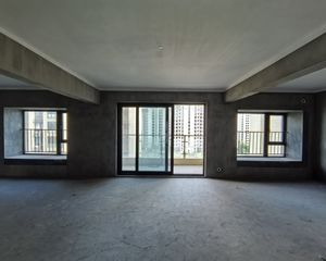 碧桂园碧玥府3室2厅2卫南朝向168.0万元/套出售
