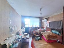 北新泾DT口 全明三室一厅 电梯房 中间楼层 诚意出售!