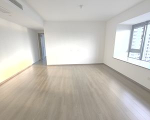 久誉慈郡3室2厅2卫南朝向117.0万元/套出售