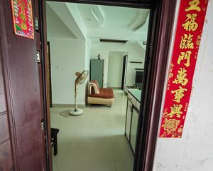 金马楼 4房2厅70万