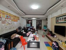 金地花园 6房2厅62万