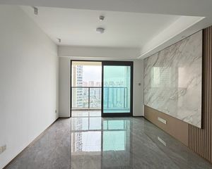 精装三房 带地暖 没住过 长嘉汇朗峯南区 地铁站
