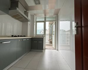 两江新区 新城馨苑 三房 98万