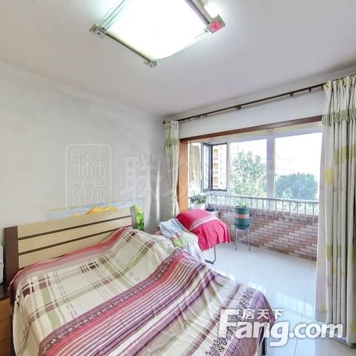 交易有保单,中途退房押金有保障,草桥多条地铁,家具电器齐全