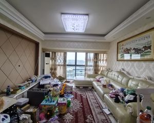 三水湾3室2厅1卫南朝向238.0万元/套出售