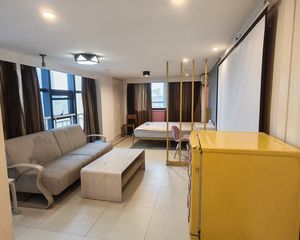 外滩风景2室1厅1卫东北朝向65.0万元/套出售