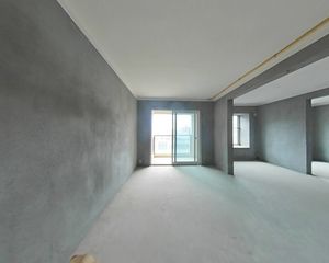 新东城阳光苑3室2厅2卫南朝向170.0万元/套出售