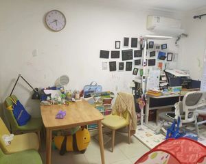 沙河地铁旁精装两居 南向中层满五住宅 总价130万